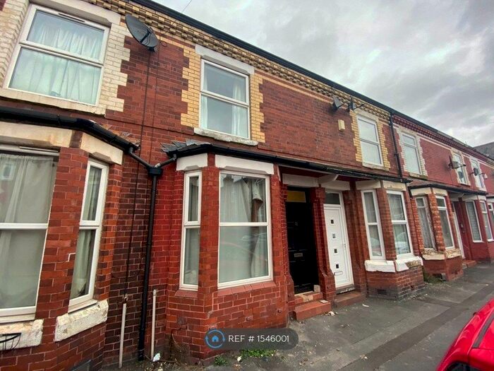3 Bedroom Terraced House To Rent In Lowestoft Street, Manchester, M14