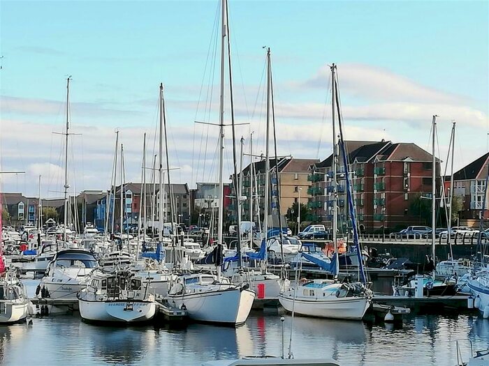 2 Bedroom Flat For Sale In Ambassador House, Trawler Road, Marina, Swansea, SA1