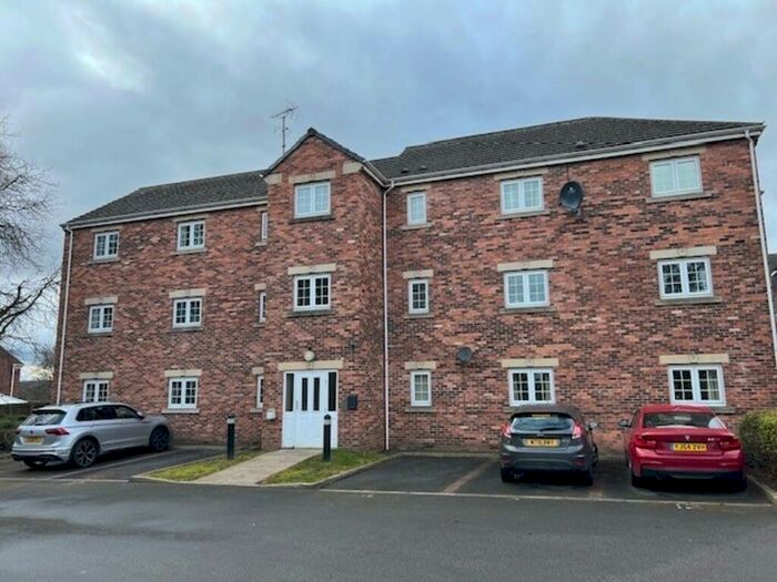 2 Bedroom Apartment To Rent In Castle Lodge Court, Rothwell, Leeds, LS26