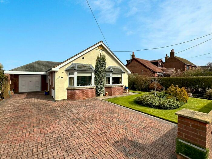 2 Bedroom Detached Bungalow For Sale In Gregory Lane, Halsall, Lancashire, L39