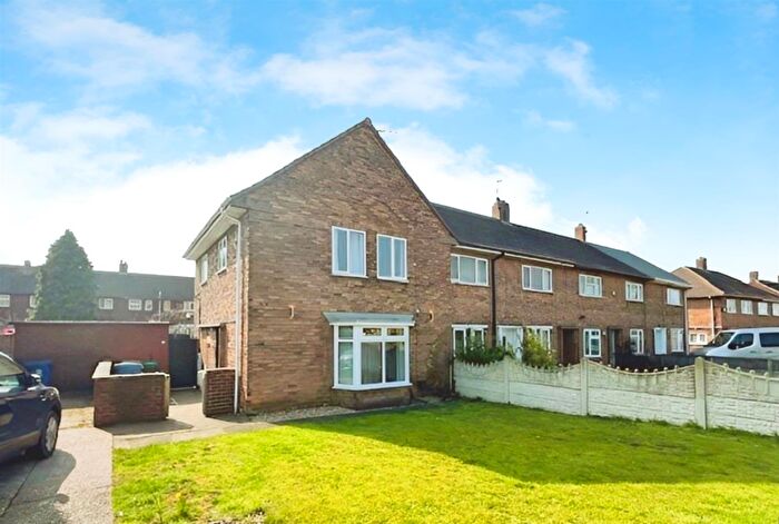 3 Bedroom End Of Terrace House For Sale In Sherwood Street, Warsop, Mansfield, NG20