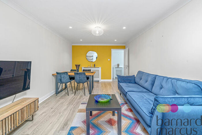 1 Bedroom Apartment To Rent In High Road, London, N20