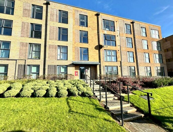 2 Bedroom Apartment To Rent In Belgrave Middleway, Birmingham, B5
