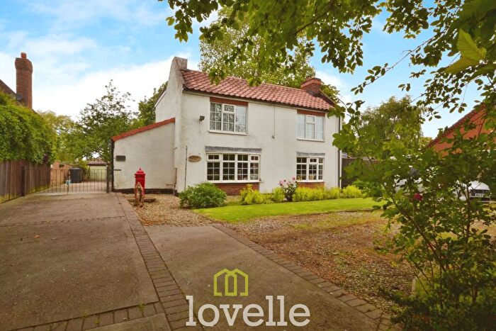 4 Bedroom Detached House For Sale In Ings Lane, North Cotes, DN36