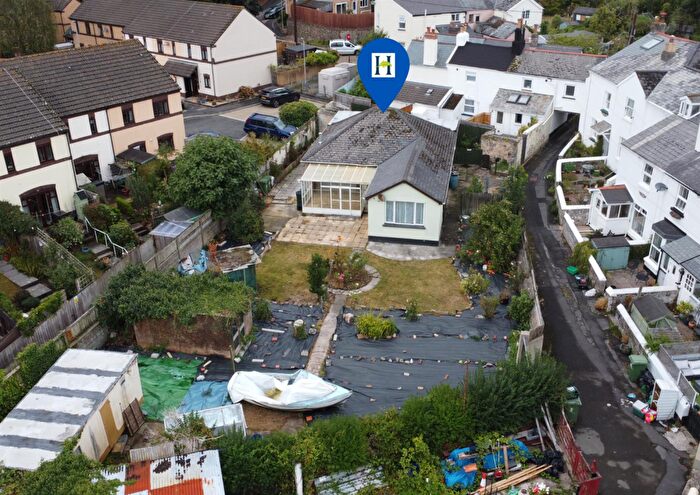 3 Bedroom Detached Bungalow For Sale In Bank End, Bideford, EX39