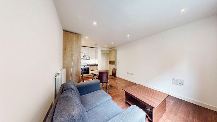 1 Bedroom Flat To Rent In Royal Victoria Gardens, Whiting Way, London, SE16