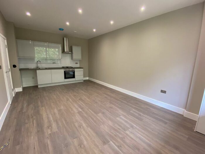 2 Bedroom Apartment To Rent In Barley Way, Fleet, GU51