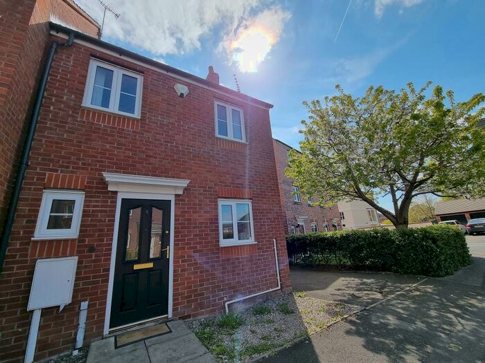 2 Bedroom End Of Terrace House To Rent In Pericles Close, Warwick, CV34