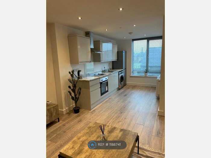 2 Bedroom Flat To Rent In Manchester Rd, Burnley, BB11