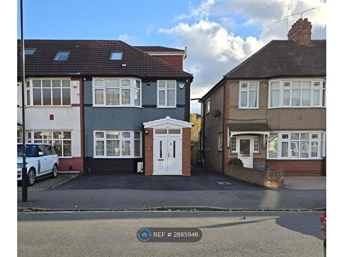 4 Bedroom Semi Detached House To Rent In The Drive, Hounslow, TW3