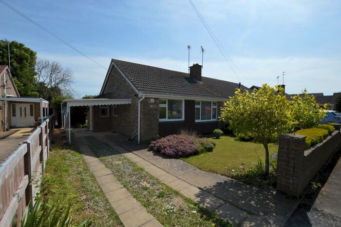 2 Bedroom Bungalow To Rent In Peterhouse Close, Stamford, PE9