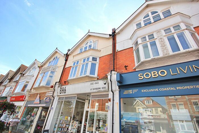 3 Bedroom Maisonette To Rent In Southbourne Grove, Bournemouth, BH6