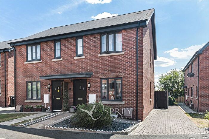 2 Bedroom Semi Detached House For Sale In Dyrham Place, Oakham, LE15