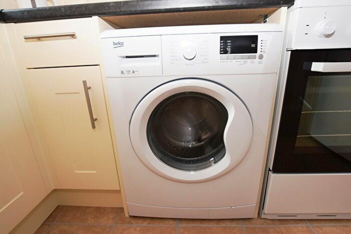 1 Bedroom Terraced House To Rent In Fircroft, Bicester, Oxfordshire, OX26
