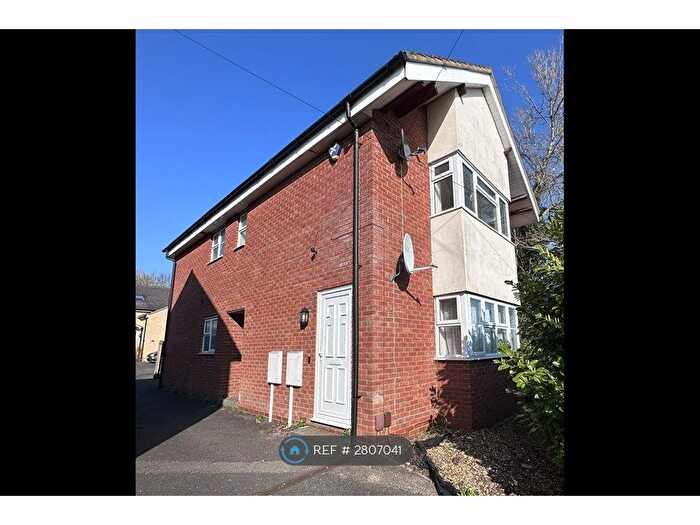 2 Bedroom Flat To Rent In Bletchley, Milton Keynes, MK3