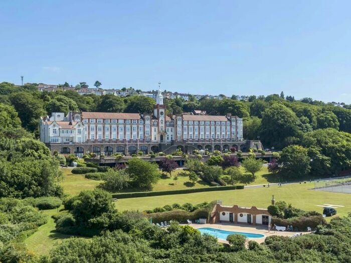 3 Bedroom Apartment To Rent In Fedden Village - Portishead, BS20