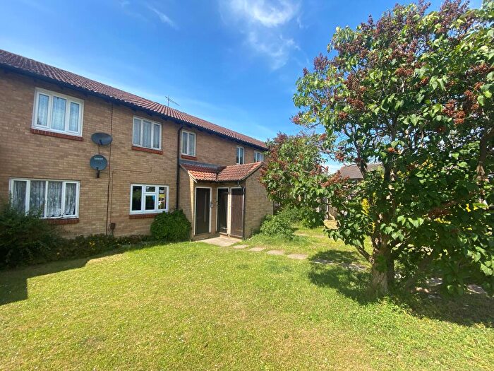 1 Bedroom Flat To Rent In Taylor Close, Orpington, BR6