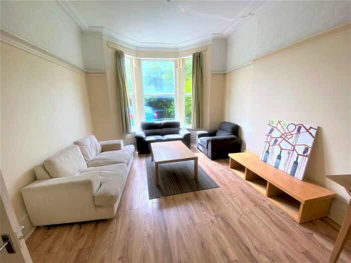 3 Bedroom Flat To Rent In Flat, Vernon Road, Edgbaston, Birmingham, B16