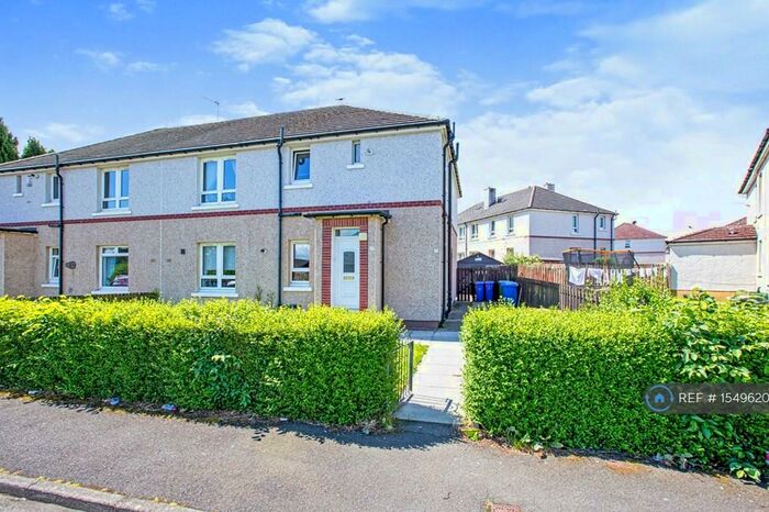 3 Bedroom Flat To Rent In Pollok, Glasgow, G53