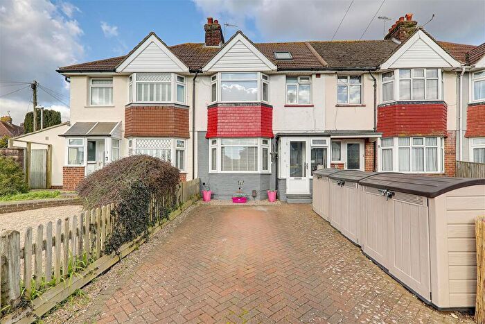 4 Bedroom Terraced House For Sale In Clarendon Road, Worthing, BN14
