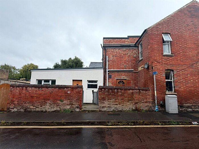 1 Bedroom Flat To Rent In Magdalen Road, Oxford, Oxfordshire, OX4