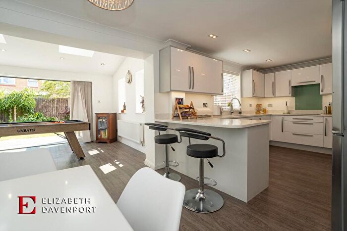 4 Bedroom Detached House For Sale In Chelney Walk, Morrisons Estate, CV3
