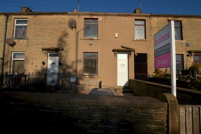 2 Bedroom Terraced House To Rent In Cutler Heights Lane, Bradford, BD4