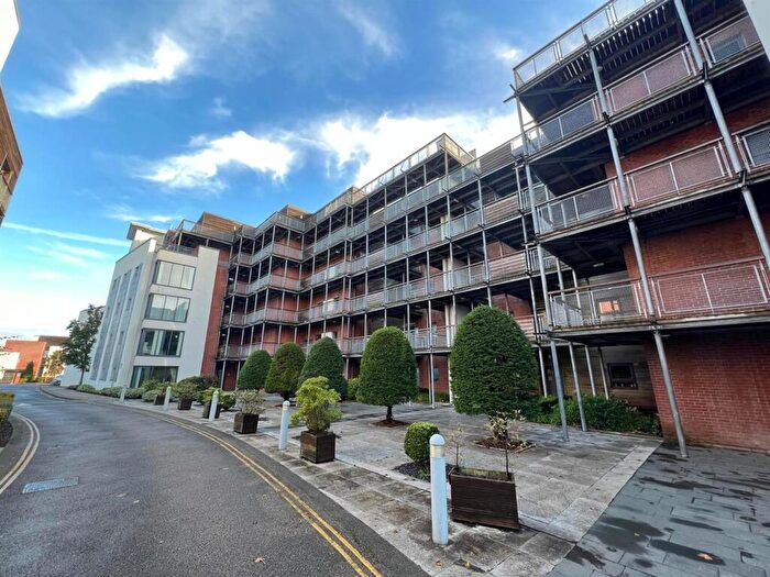 2 Bedroom Apartment To Rent In Citi Peak, Wilmslow Road, East Didsbury, M20