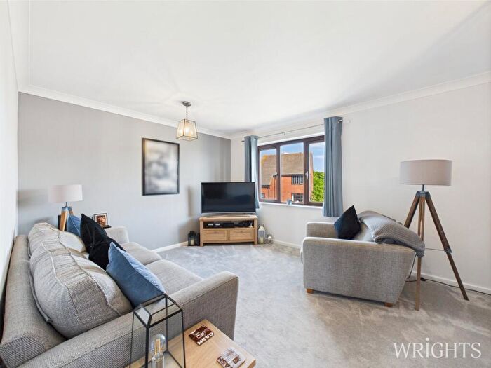 1 Bedroom Apartment For Sale In Dalewood, Welwyn Garden City, AL7