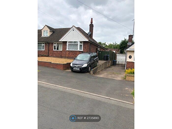 3 Bedroom Bungalow To Rent In Mckinnell Crescent, Rugby, CV21