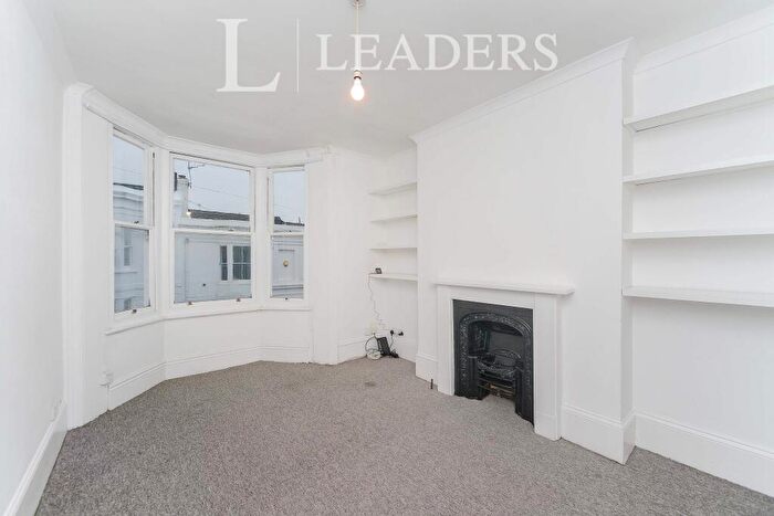 2 Bedroom Flat To Rent In Montpelier Street, Brighton, East Sussex, BN1