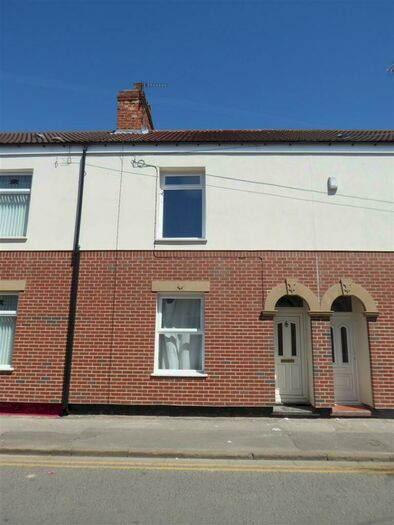 3 Bedroom Terraced House To Rent In Walliker Street, Hull, HU3