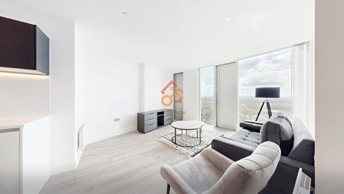 2 Bedroom Flat To Rent In Silvercroft Street, Manchester, M15