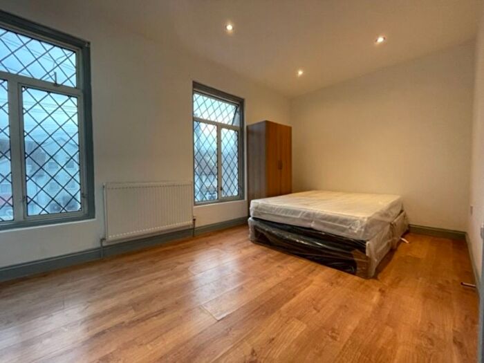 1 Bedroom Studio To Rent In Bensham Lane, Thornton Heath, CR7