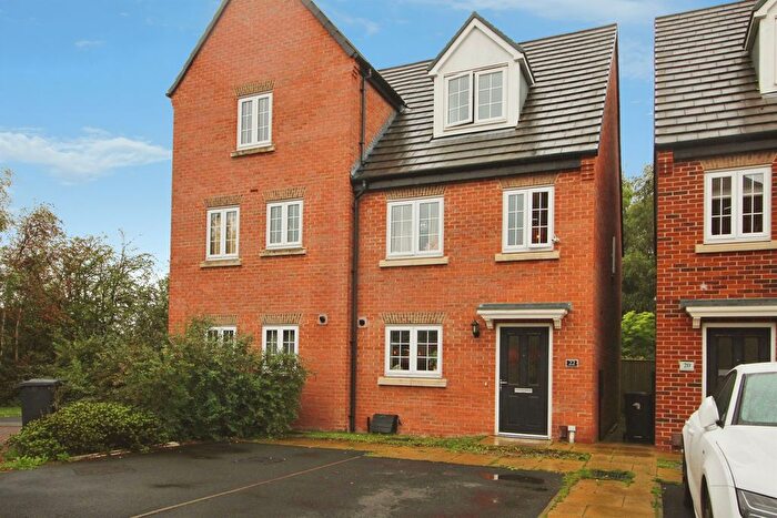 3 Bedroom Semi-Detached House For Sale In Pullman Crescent, Leeds, LS12