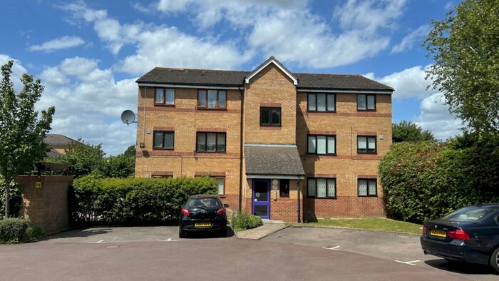 1 Bedroom Flat To Rent In Draycott Close, Cricklewood, NW2