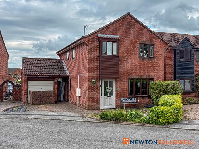 4 Bedroom Detached House For Sale In Hine Avenue, Newark, NG24