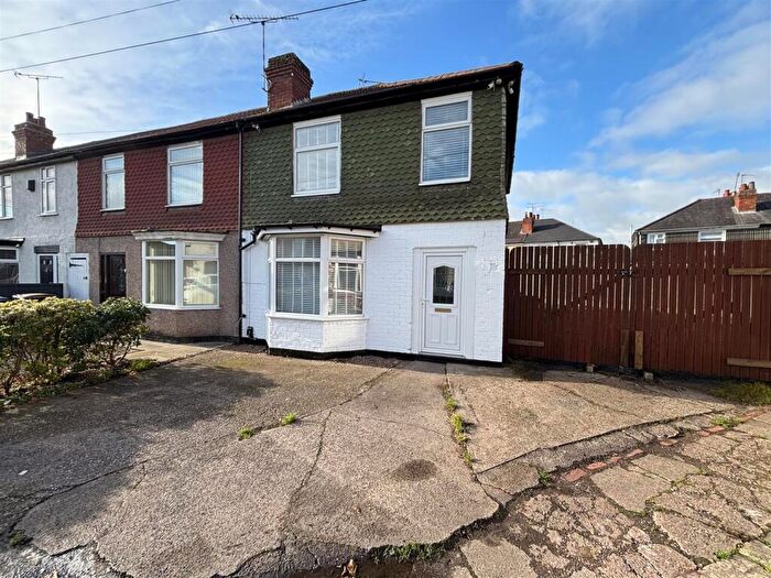 3 Bedroom End Of Terrace House To Rent In Priorsfield Road North, Radford, Coventry, CV6