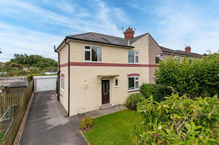 3 Bedroom Semi-Detached House For Sale In Prospect Road, Burley In Wharfedale, LS29