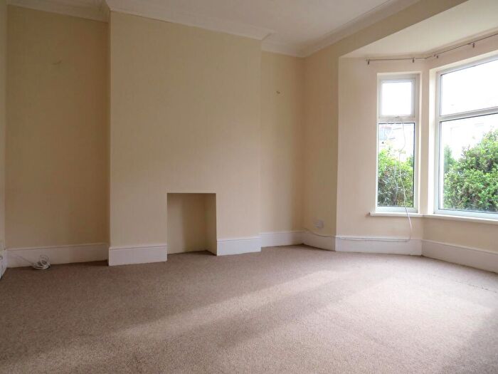4 Bedroom House To Rent In Channel View Terrace, Plymouth, PL4