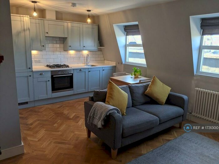 1 Bedroom Flat To Rent In Chatsworth Road, London, E5