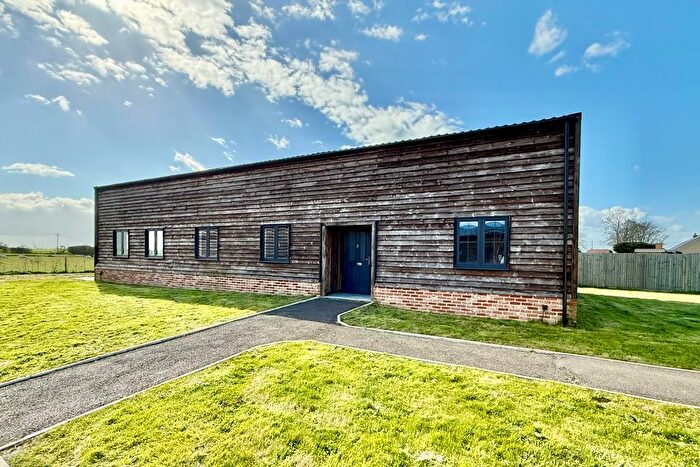 4 Bedroom Property For Sale In School Road, St. Mary In The Marsh, Romney Marsh, TN29
