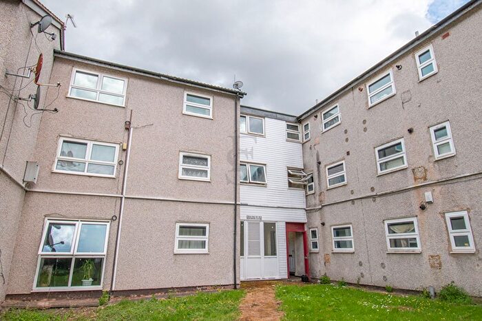 1 Bedroom Flat For Sale In Portmore Close, Leicester, LE4
