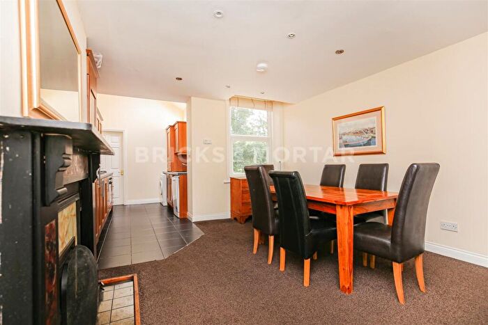 6 Bedroom Maisonette To Rent In (£pppw) Deuchar Street, Jesmond, Newcastle Upon Tyne, NE2