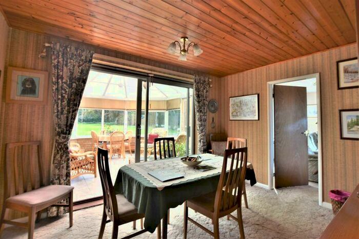 4 Bedroom Detached House For Sale In The Paddock, Sudbrooke, Lincoln, LN2