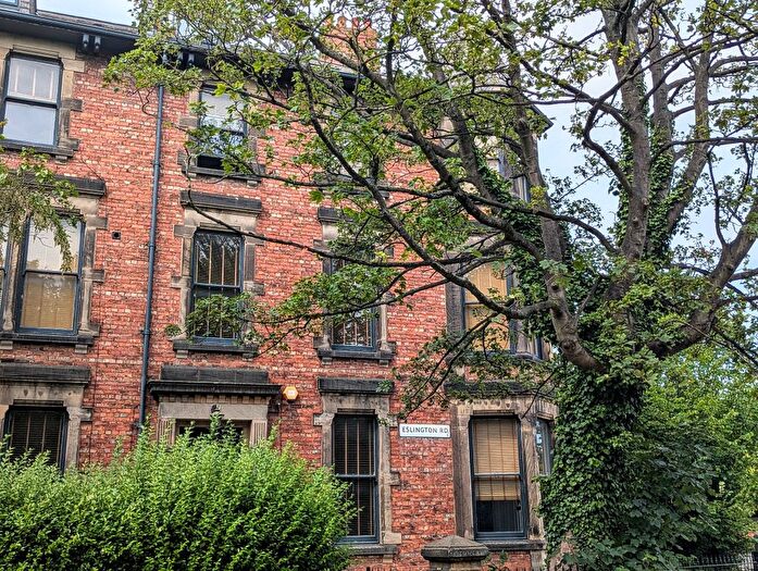 3 Bedroom Flat To Rent In Eslington Road, Jesmond, Newcastle Upon Tyne, NE2