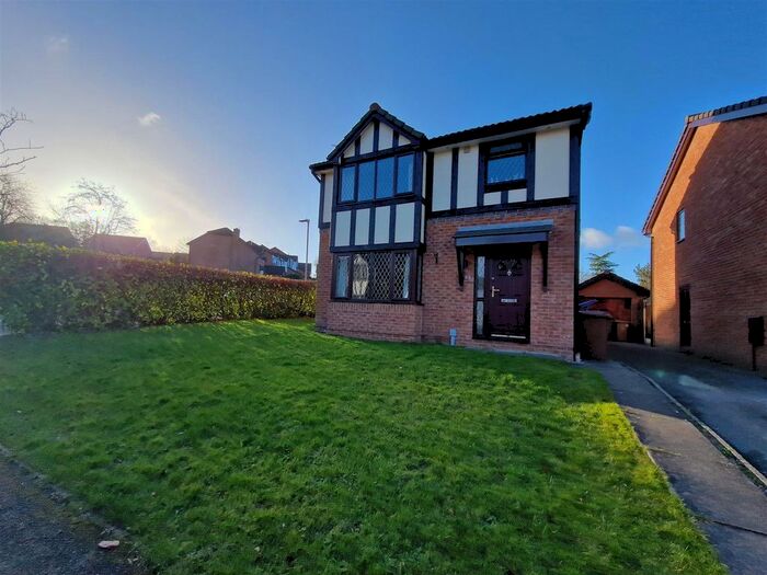 3 Bedroom Detached House To Rent In St. Peters Road, Congleton, CW12