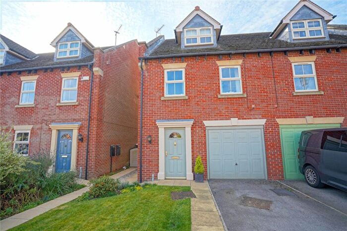 3 Bedroom Semi-Detached House For Sale In Bridgewater Way, Ravenfield, Rotherham, South Yorkshire, S65