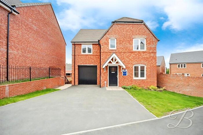 4 Bedroom Detached House For Sale In High Oakham Hill, Mansfield, NG18