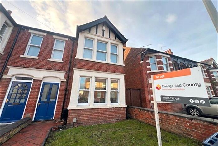 4 Bedroom Semi-Detached House To Rent In Windmill Road, Headington, Oxford, OX3